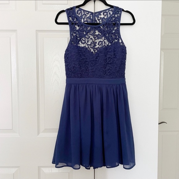 Lush navy blue dress - size extra large - sweetheart neckline lace open back - Picture 4 of 11